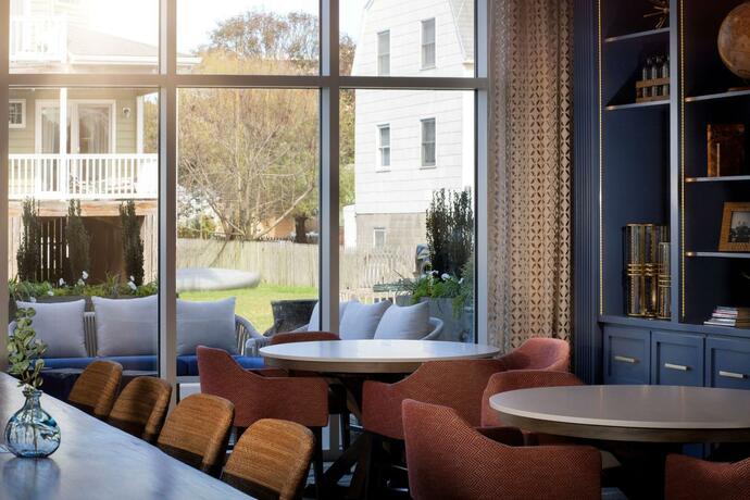 Imagen general del Hotel Fenwick Shores, Tapestry Collection by Hilton. Foto 8