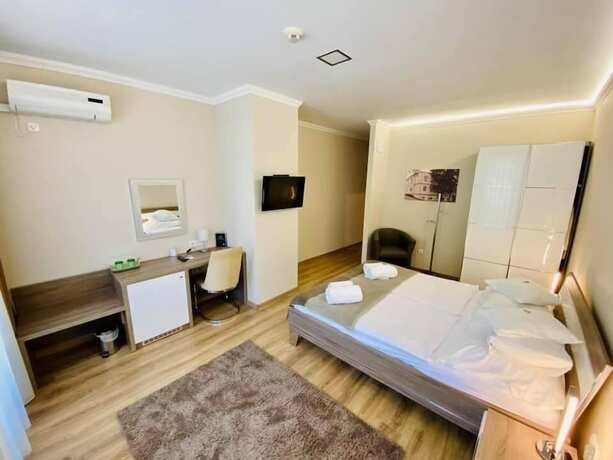 Imagen general del Hotel Fenyves Konferencia &eacute;s Wellness. Foto 10