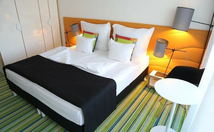 Imagen de la habitación del Hotel Fenyves Yacht Club. Foto 20