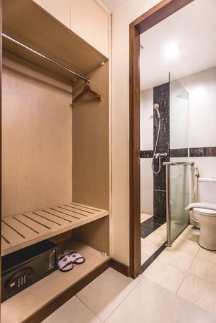 Imagen de la habitación del Hotel Feodora Grogol. Foto 17