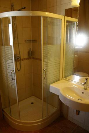 Imagen de los interiores del Hotel Ferdinand. Foto 8