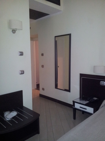 Imagen de la habitación del Hotel Ferdinando Ii. Foto 9