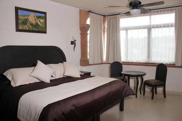 Imagen de la habitación del Hotel Feregrino. Foto 3