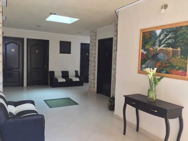 Imagen de los interiores del Hotel Feregrino. Foto 20