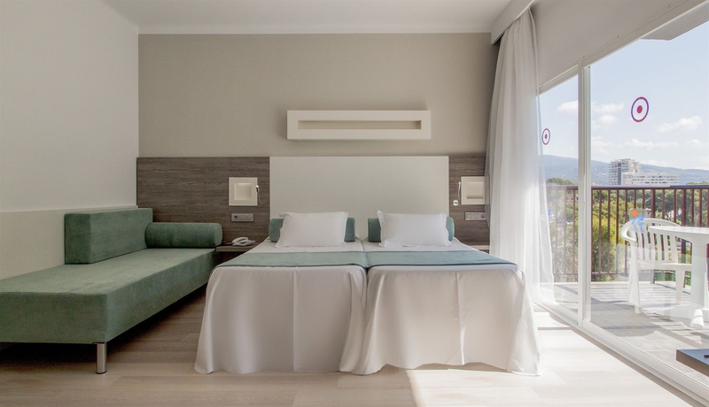 Imagen de la habitación del Hotel Fergus Bermudas. Foto 12