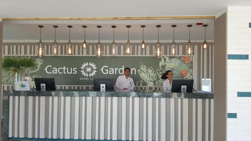 Imagen general del Hotel Fergus Cactus Garden. Foto 12