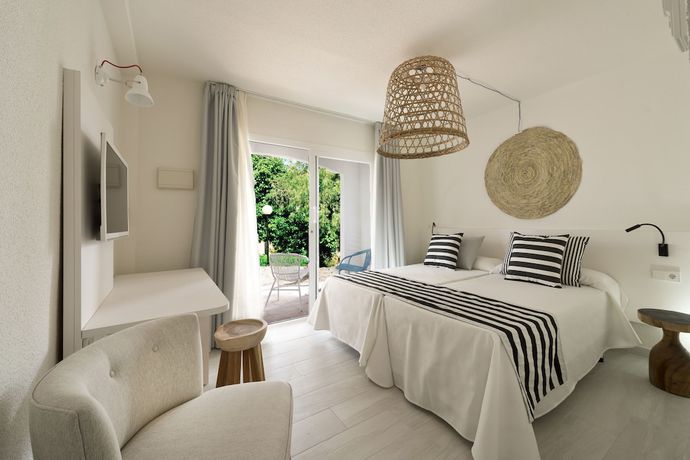 Imagen de los interiores del Hotel Fergus Club Europa. Foto 19