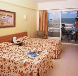 Imagen de la habitación del Hotel Fergus Pax. Foto 2