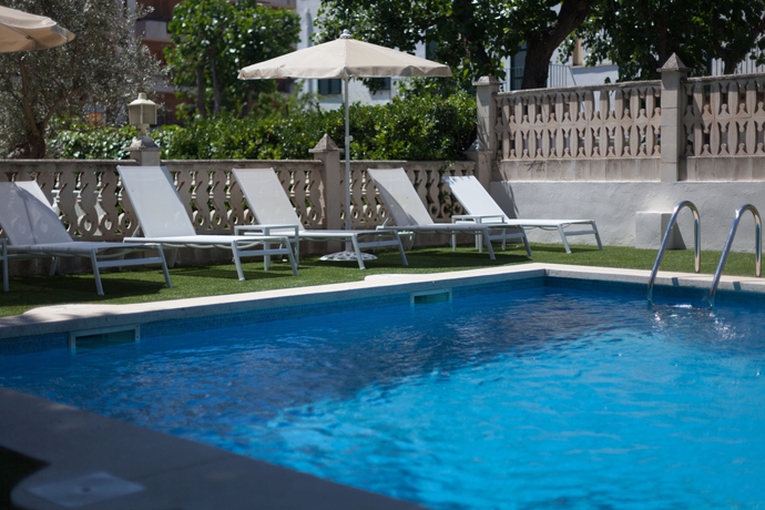 Imagen de la piscina del Hotel Fergus Style Soller Beach. Foto 15