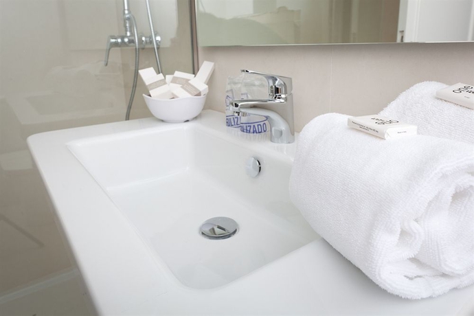 Imagen de la habitación del Hotel Fergus Style Soller Beach. Foto 7