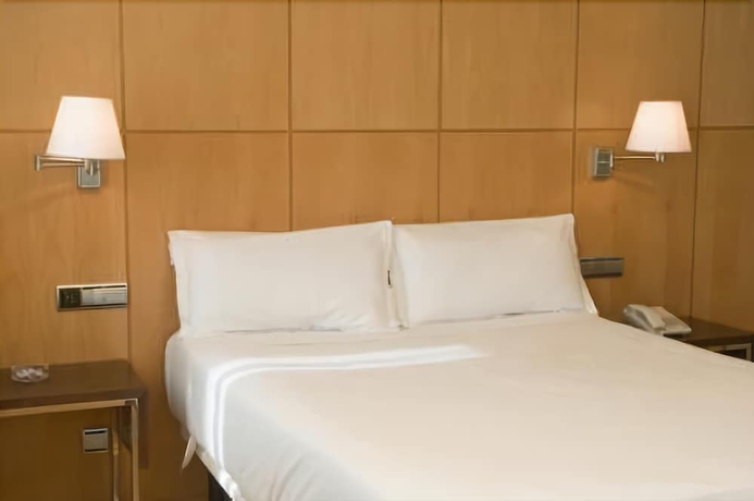 Imagen de la habitación del Hotel Feria. Foto 2