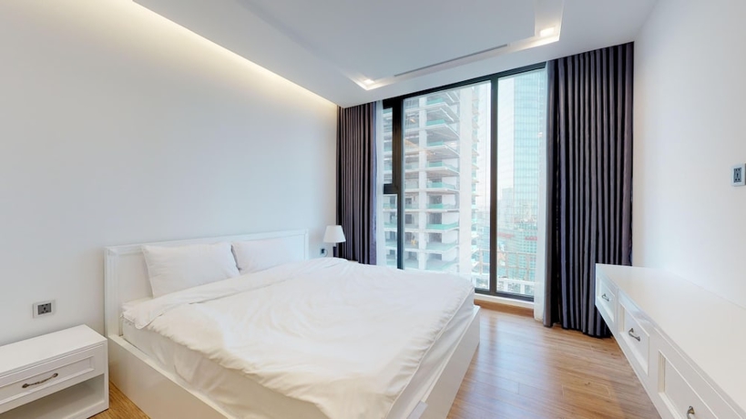 Imagen de la habitación del Hotel Feria Home - Vinhomes Metropolis Lieu Giai. Foto 9