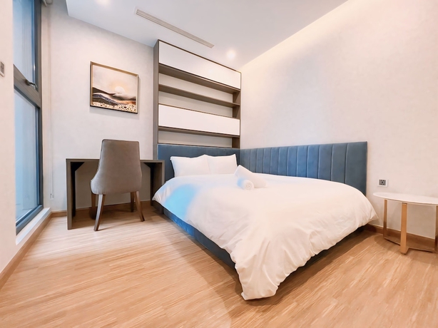Imagen de la habitación del Hotel Feria Home - Vinhomes Metropolis Lieu Giai. Foto 13