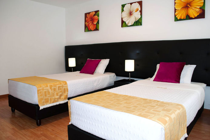 Imagen de la habitación del Hotel Ferias Park. Foto 8