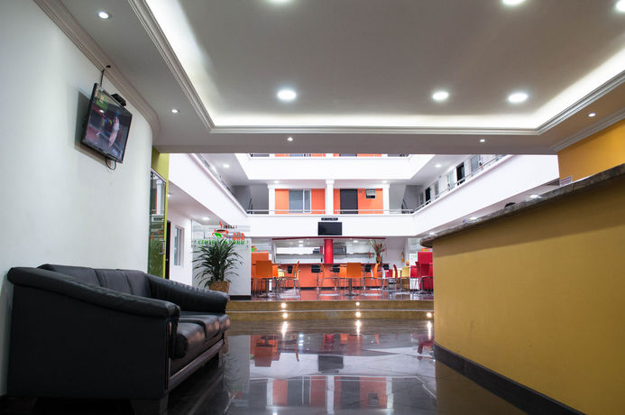 Imagen de la habitación del Hotel Ferias Park. Foto 12