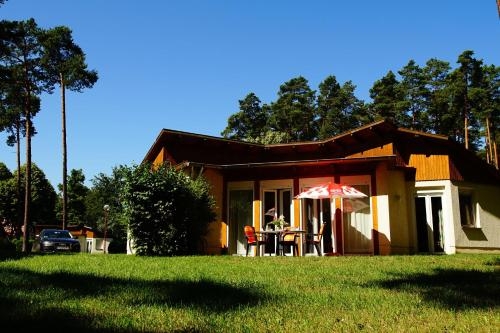 Imagen de la habitación del Hotel Ferienh&auml;user am L&uuml;bbesee. Foto 9