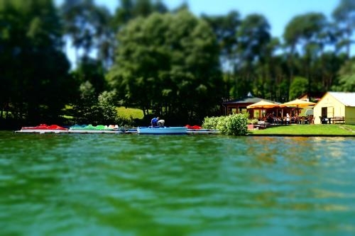 Imagen general del Hotel Ferienh&auml;user am L&uuml;bbesee. Foto 3