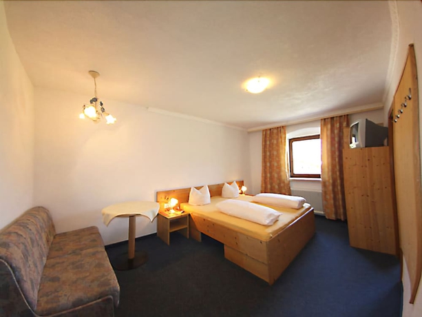 Imagen de la habitación del Hotel Ferienhof Kampfl. Foto 11