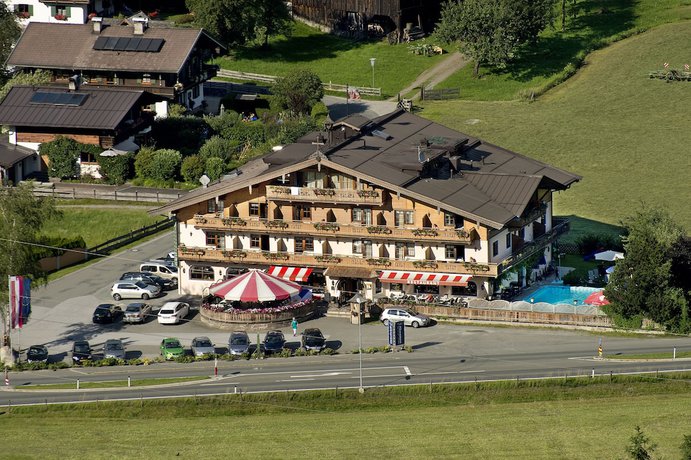 Imagen general del Hotel Ferienhotel Alpenhof. Foto 1