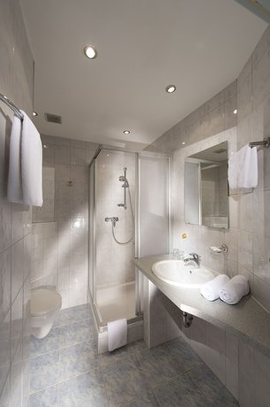 Imagen de la habitación del Hotel Ferienhotel Alpenhof. Foto 7