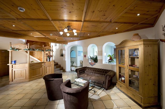 Imagen de los interiores del Hotel Ferienhotel Alpenhof. Foto 16