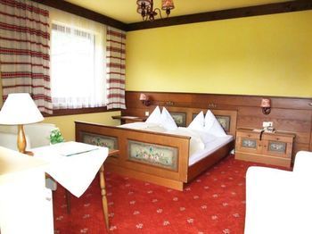 Imagen de la habitación del Hotel Ferienhotel Knollhof. Foto 10