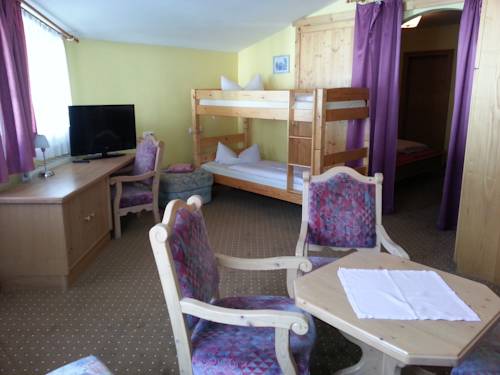 Imagen de la habitación del Hotel Ferienhotel Lindenhof. Foto 9