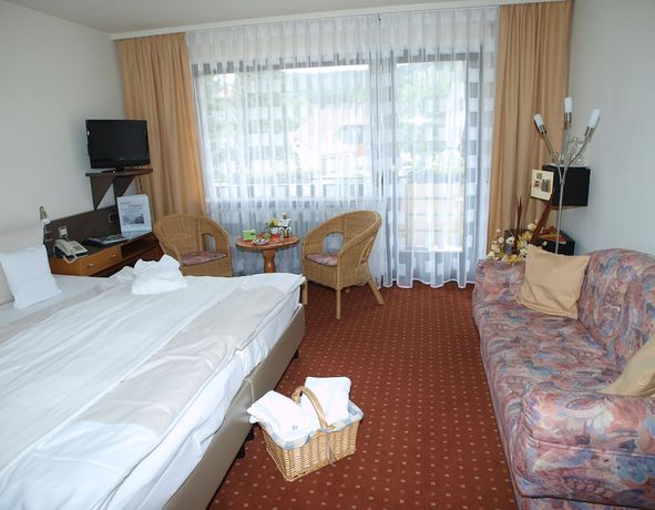 Imagen de la habitación del Hotel Ferienhotel Schwarzw&auml;lder Hof. Foto 2