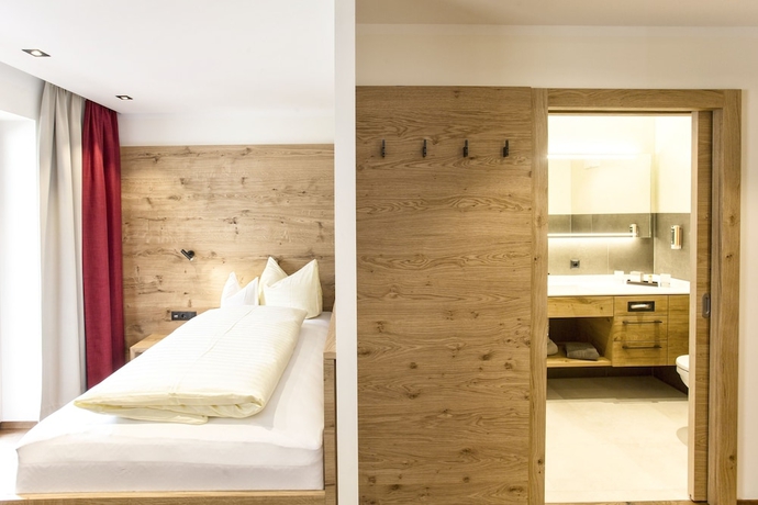 Imagen de la habitación del Hotel Ferienhotel Sonnenhof. Foto 10