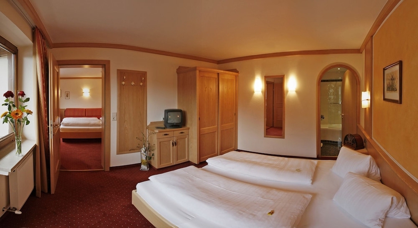 Imagen de la habitación del Hotel Ferienhotel Sonnenhof. Foto 18