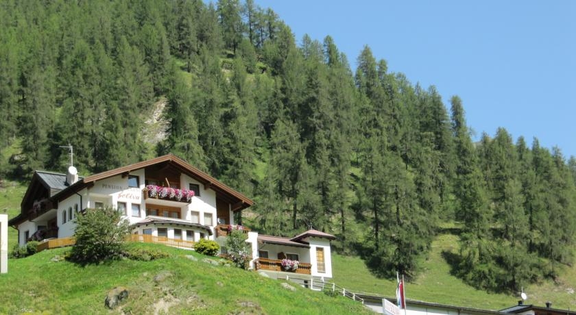 Imagen de los exteriores del Hotel Ferienresidenz Soliva. Foto 8