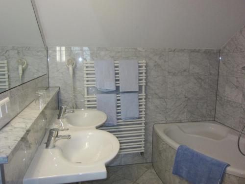 Imagen general del Hotel Ferienwohnungen Forellenhof Waldner. Foto 1