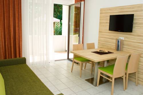 Imagen de la habitación del Hotel Ferienwohnungen Kristan. Foto 8