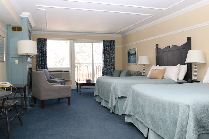 Imagen de la habitación del Hotel Fern Resort. Foto 14