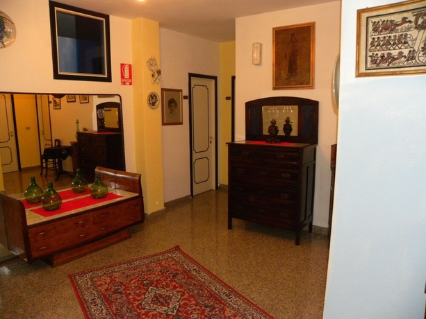 Imagen de los interiores del Hotel Fernanda. Foto 17