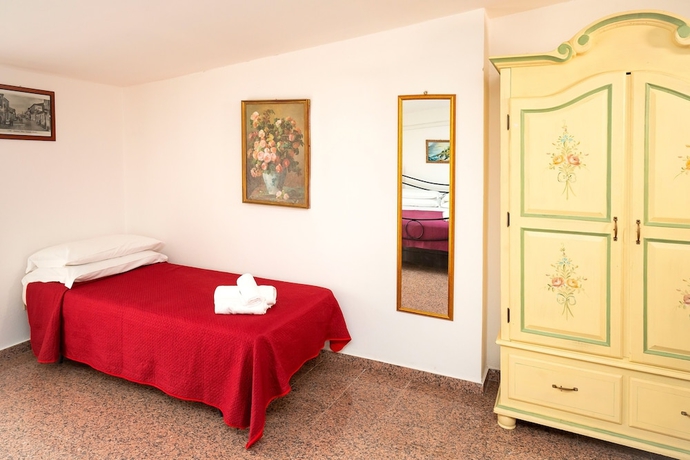 Imagen de la habitación del Hotel Fernanda, Letojanni. Foto 13