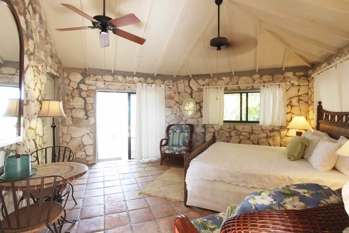 Imagen de la habitación del Hotel Fernandez Bay Village. Foto 10