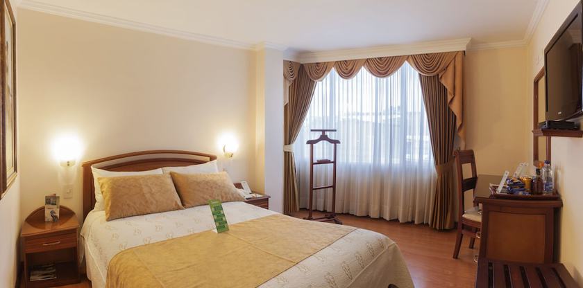 Imagen de la habitación del Hotel Fernando Plaza. Foto 15