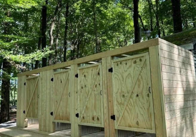 Imagen general del Hotel Ferncrest Campground. Foto 8