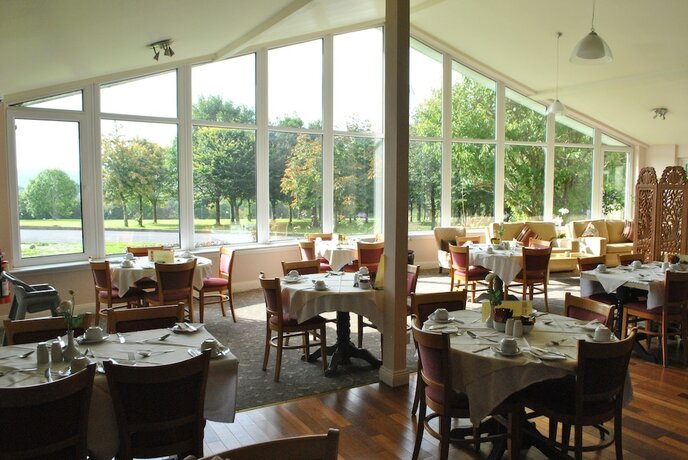 Imagen general del Hotel Fernhill Lodge. Foto 11