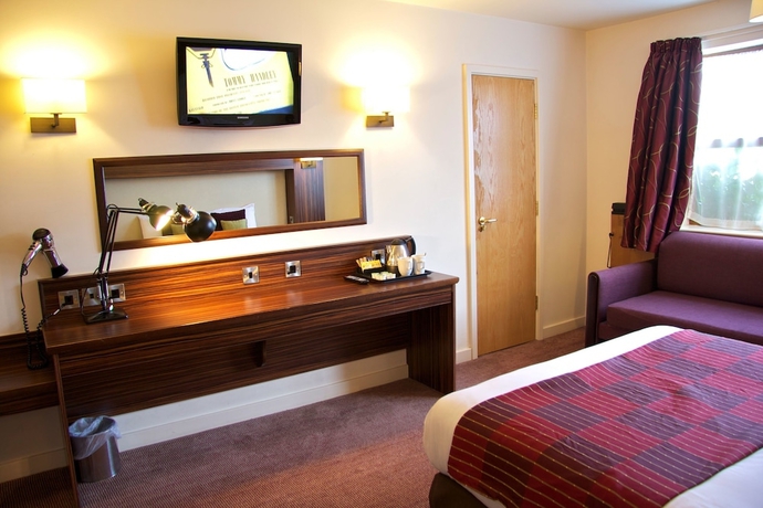 Imagen de la habitación del Hotel Fernhurst Lodge By Greene King Inns. Foto 12