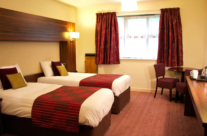 Imagen de la habitación del Hotel Fernhurst Lodge By Greene King Inns. Foto 14