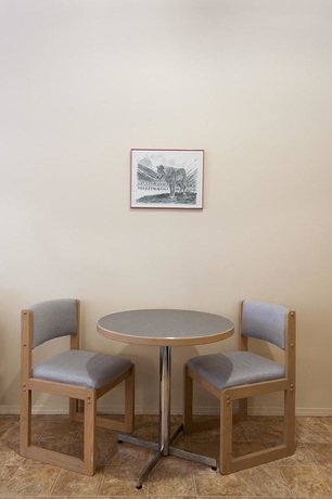 Imagen del bar/restaurante del Hotel Fernie Slopeside Lodge. Foto 3