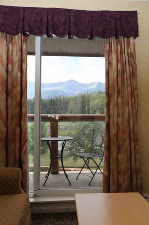 Imagen de la habitación del Hotel Fernie Stanford Resort. Foto 5