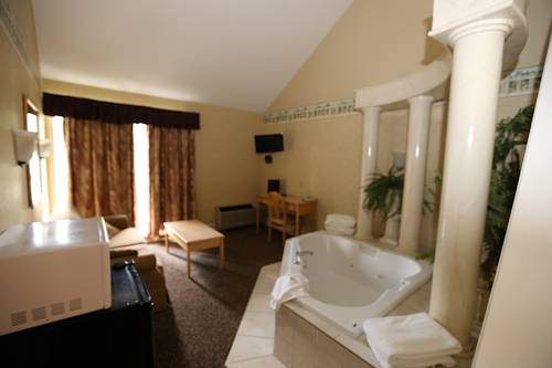 Imagen de la habitación del Hotel Fernie Stanford Resort. Foto 8