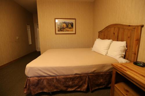 Imagen de la habitación del Hotel Fernie Stanford Resort. Foto 9