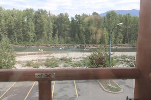 Imagen de la habitación del Hotel Fernie Stanford Resort. Foto 11