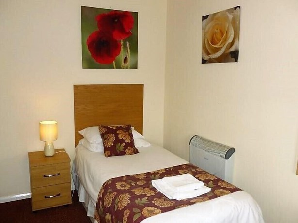 Imagen de la habitación del Hotel Ferns Farm and Palms Leisure Club. Foto 13