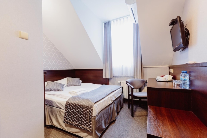 Imagen de la habitación del Hotel Fero Express. Foto 6