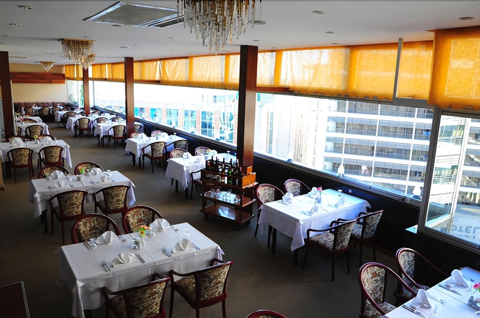 Imagen del bar/restaurante del Hotel Feronya. Foto 4